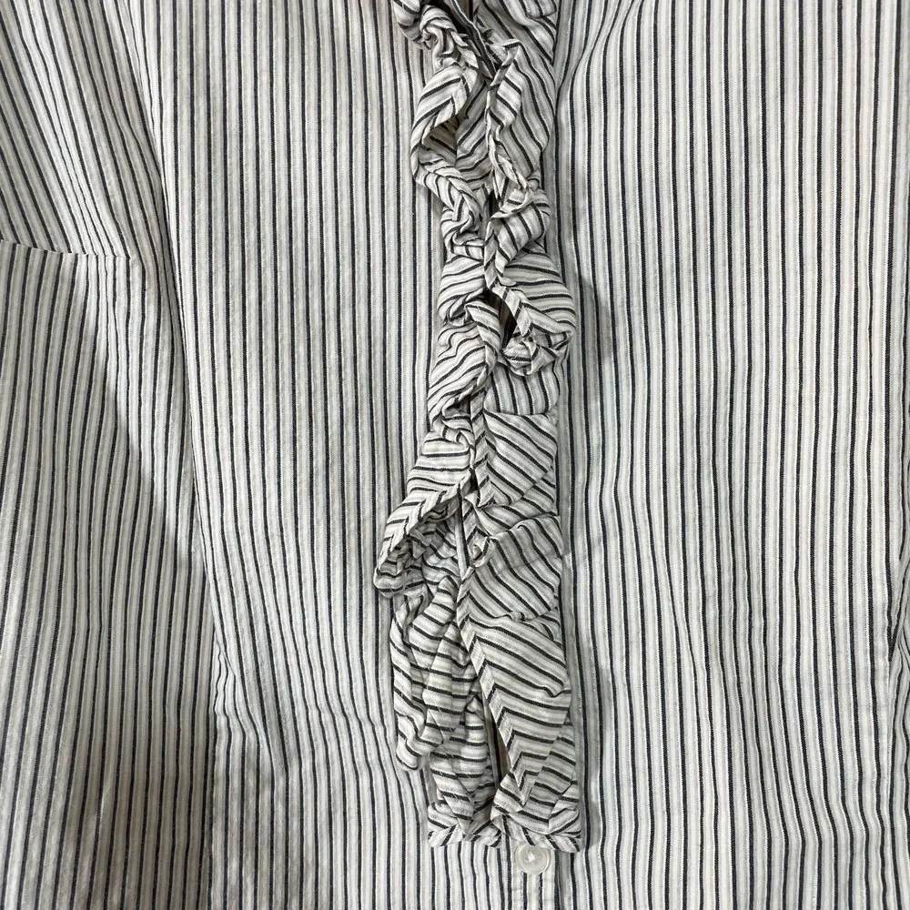 Lane Bryant Women's Plus Size Striped Ruffle Button Up Top - Size 18/20 - Blouse - Picture 3 of 6